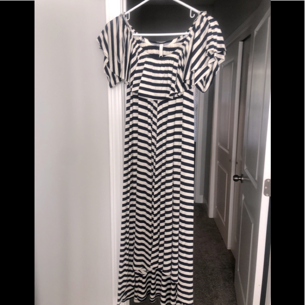Maternity Maxi Dress